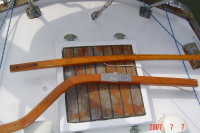 Folding tiller for an Alberg 30